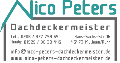 Visitenkarte für Nico Peters, Dachdeckermeister (Dachdeckerei). Enthält Kontaktinformationen: Telefonnummern, Adresse (Hans-Sachs-Str.16, 45473 Mülheim/Ruhr), E-Mail und Website in deutscher Sprache. Stilisierter Text in Türkis und Grau.